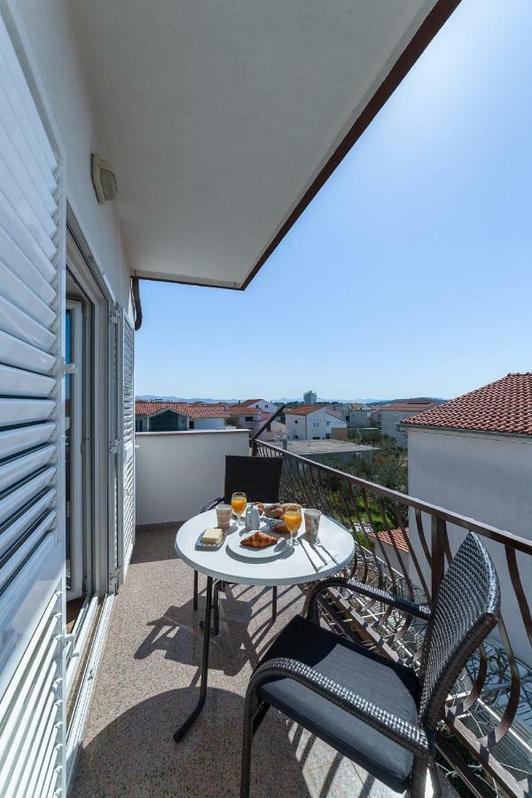 Apartments Valentino Vodice Habitación foto